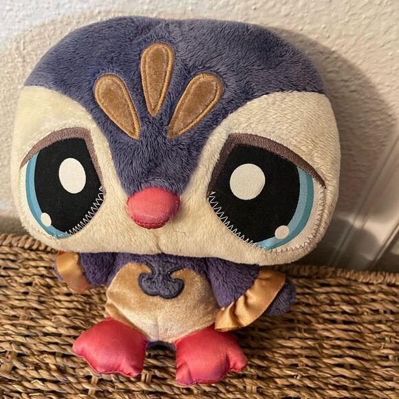 Littlest Pet Shop Sassiest Penguin Plush - Picture 13 of 13